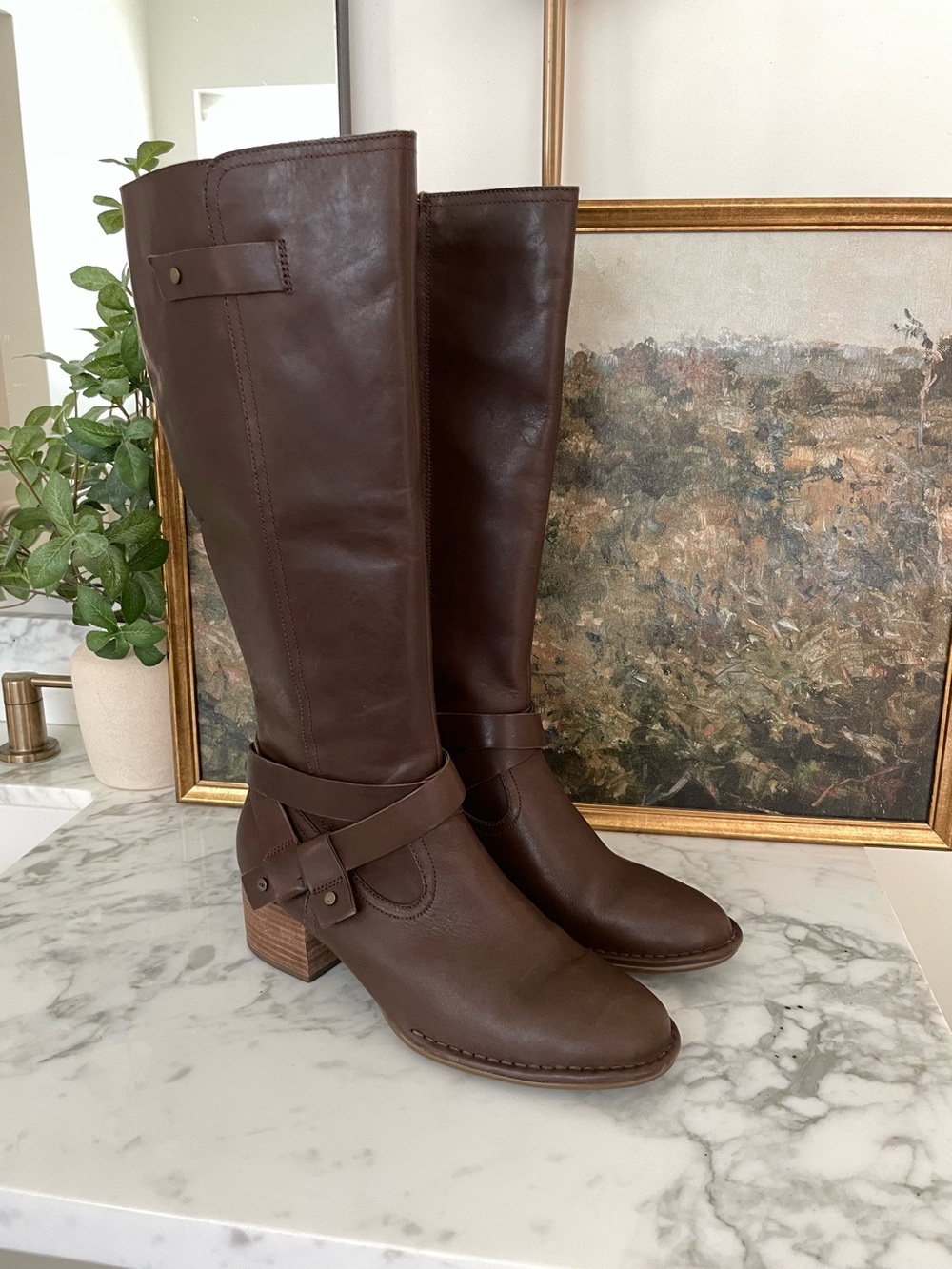 UGG Bandara Knee High Riding Boots Size 10 Brown Leather Athletic Calf - Picture 3 of 9